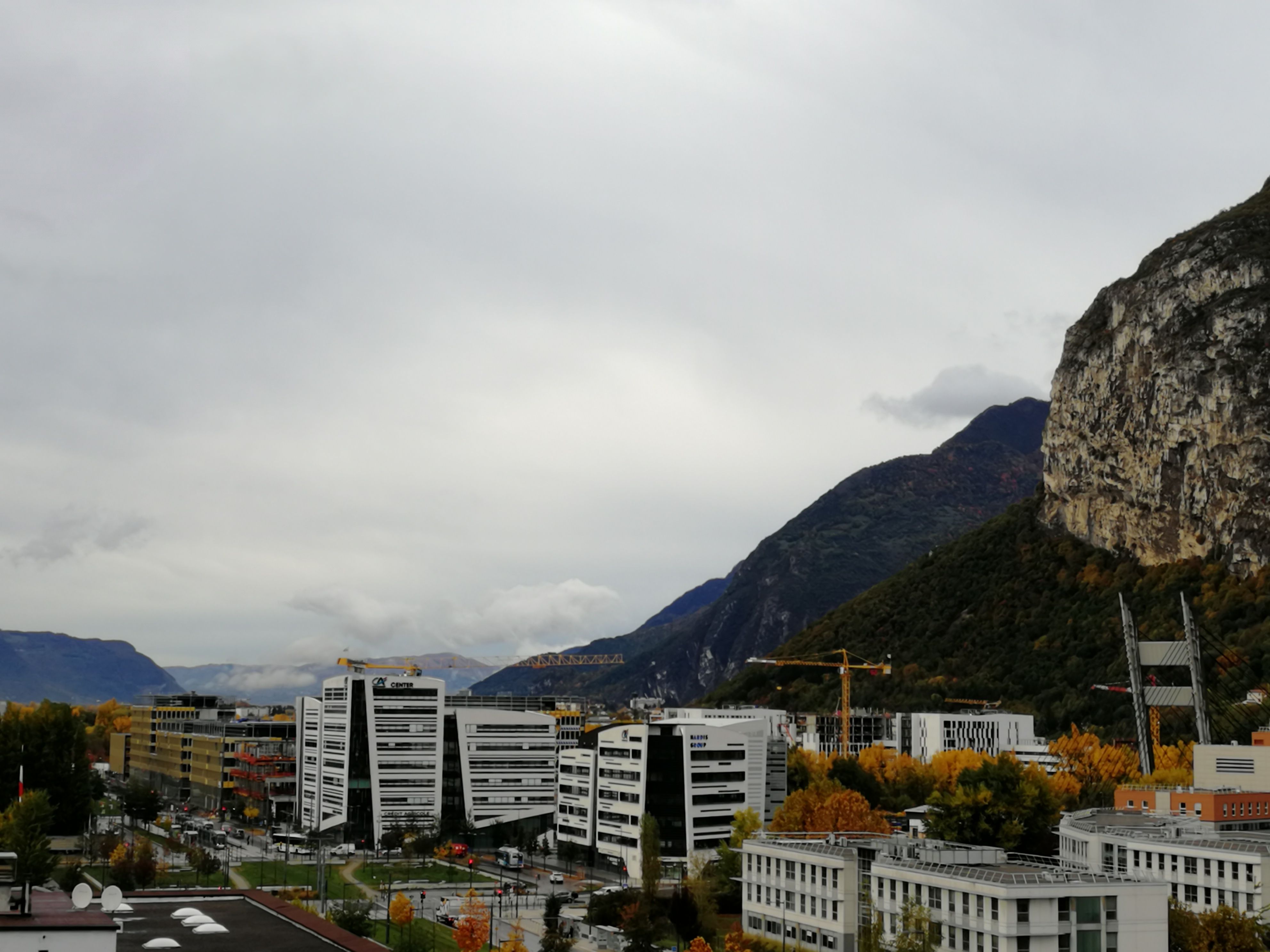 Vue sur le quartier d'affaire Oxford - Presqu'île de Grenoble 